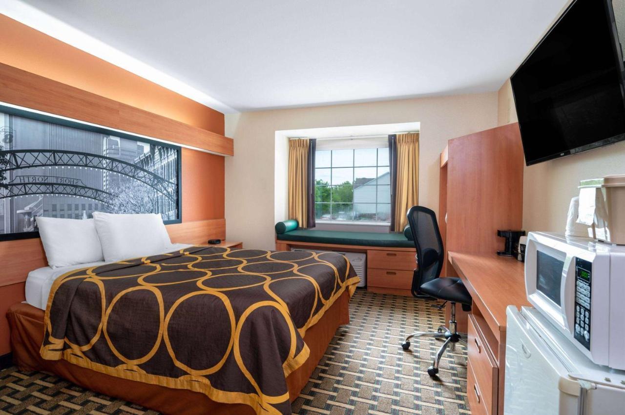 Super 8 By Wyndham Columbus West Ξενοδοχείο Εξωτερικό φωτογραφία